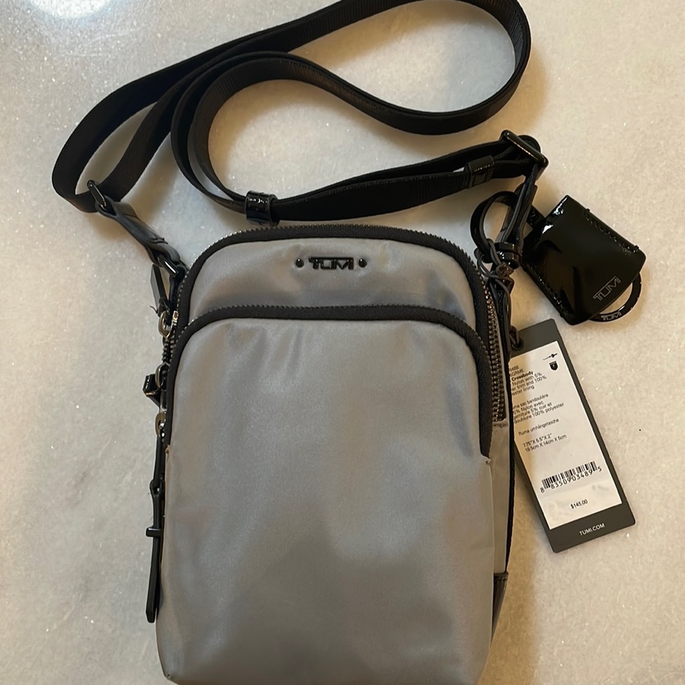 New Tumi Voyageur